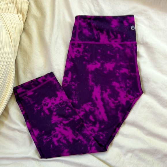 Lululemon - Picture 4 of 4